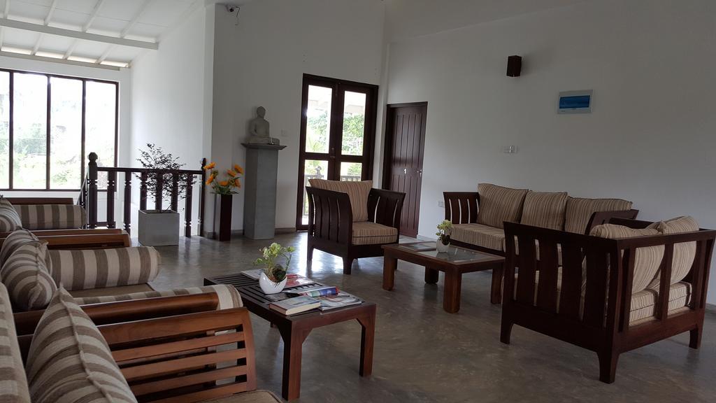 Santori Unawatuna Luaran gambar